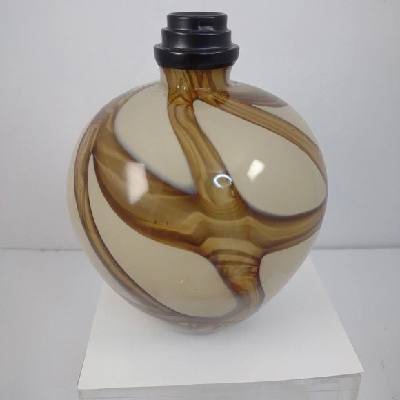 La Tee Da! Marble Cream and Brown Effusion Lamp with Wick New with Tags - Picture 10 of 15